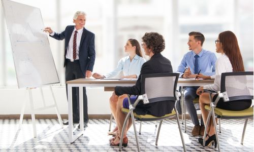 Szkolenia w administracji publicznej – jakie korzyści niosą ze sobą?